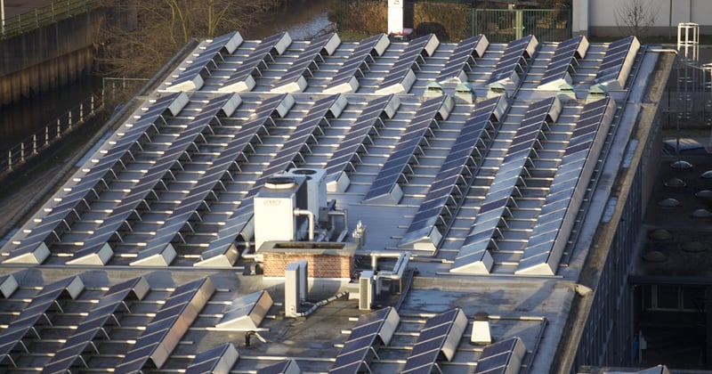 Comment stocker l'énergie solaire chez soi en Aquitaine : le guide