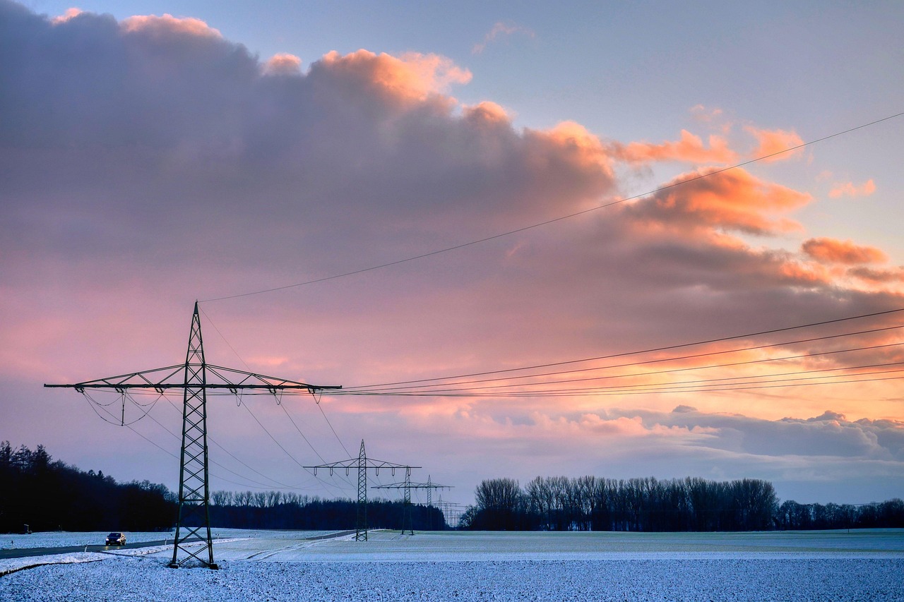 découvrez les innovations et les technologies de l'énergie marine, une source renouvelable prometteuse qui utilise la puissance des océans pour fournir de l'électricité durable. explorez les avantages environnementaux et économiques de cette énergie verte.