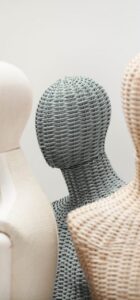 Mode éthique durable : Comment adopter une garde-robe responsable et stylée ?